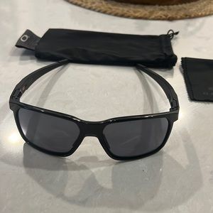 Oakley “Portal” sunglasses